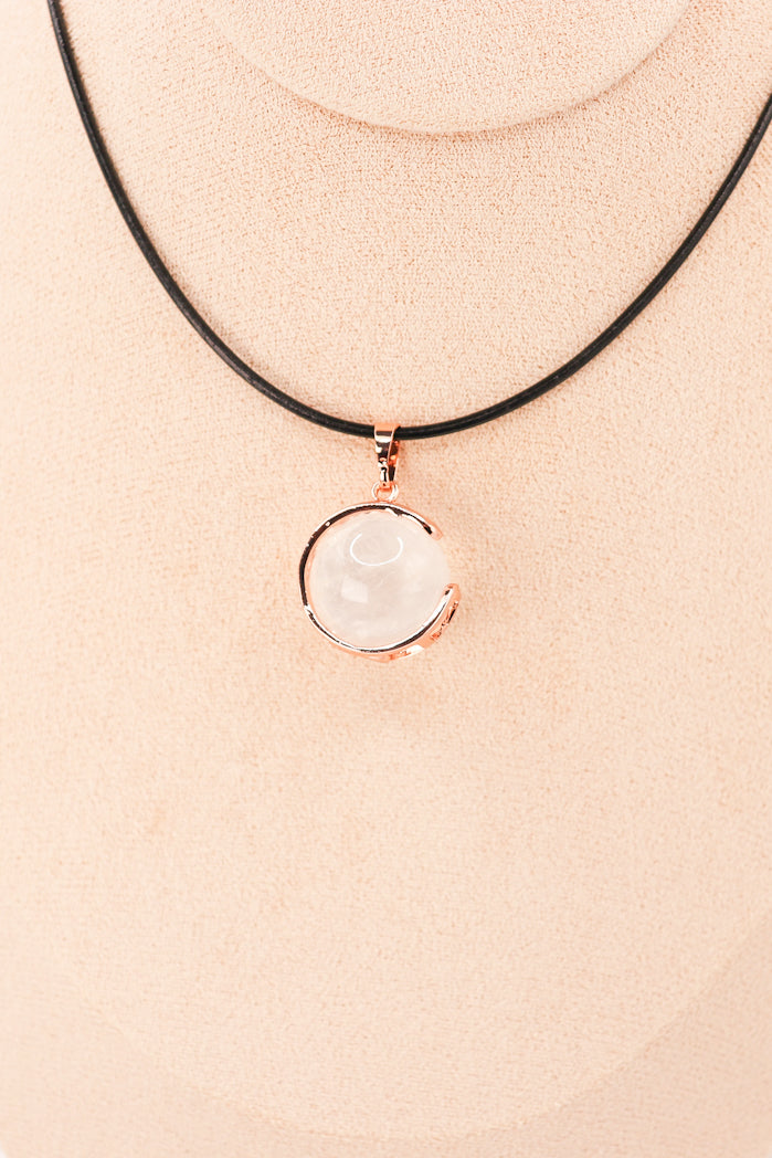 Pendentif Sphère de Lune en cristal de roche